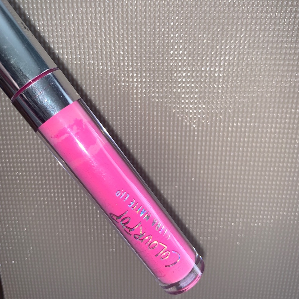 BUDS ULTRA MATTE LIP COLOURPOP DISCONTINUED
